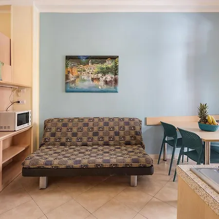 Isophylla Basic Finale Ligure